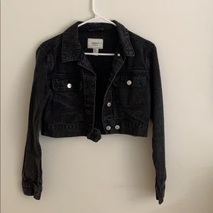 Black cropped jean jacket